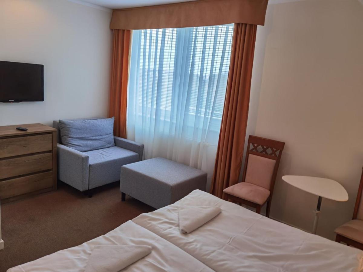 Pokój Vivat Mierzyn  Habitación foto